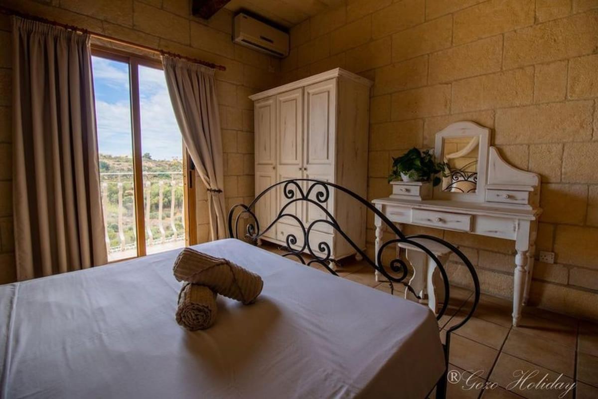 Hibiscus Bed and Breakfast Xagħra Buitenkant foto